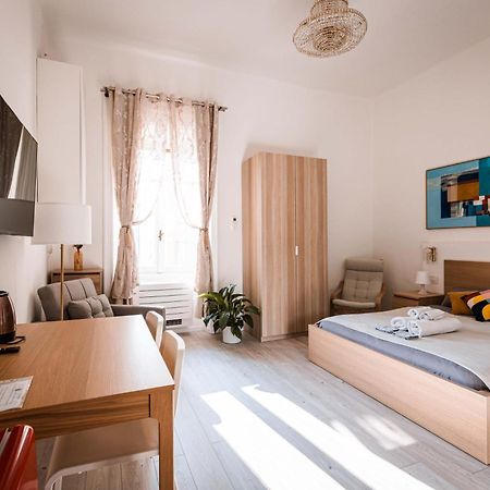 5Min From Citta Alta Chic Bergamo City Apartment ภายนอก รูปภาพ